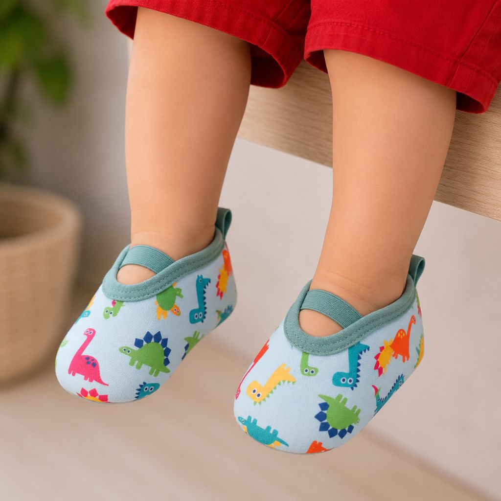 chaussures bebe Nael vertes dinos antidérapantes