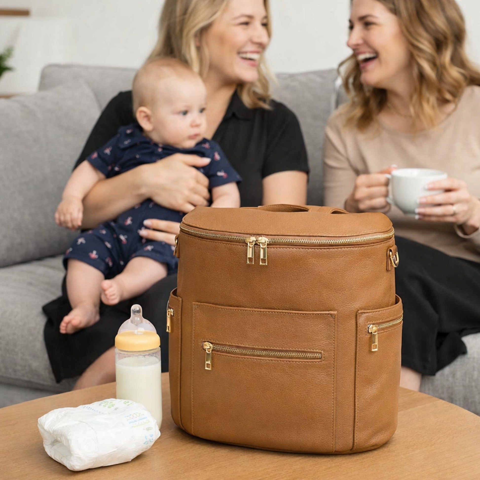 Garder vos moments de complicité entre amies sans souci avec notre sac a dos a langer