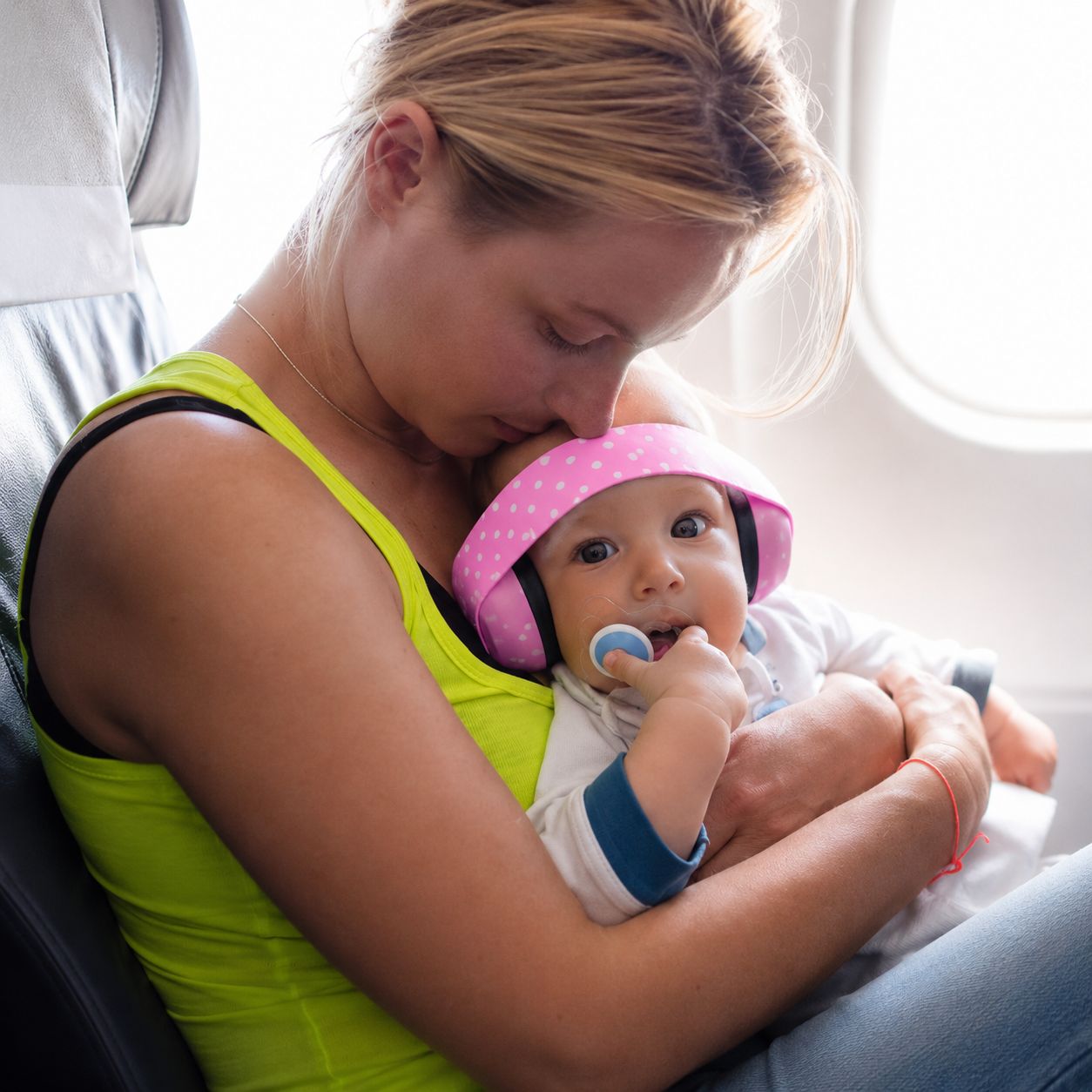 casque anti bruit pour bebe Silencia rose voyage avion