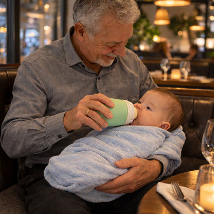 Chauffe biberon nomade | Visite au restaurant compatible avec boire bébé