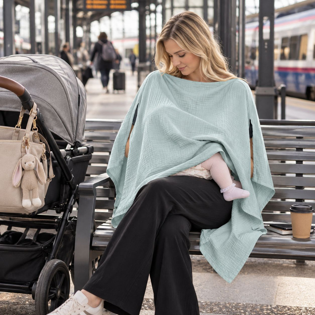 poncho d allaitement Lya vert moment intime bebe gare