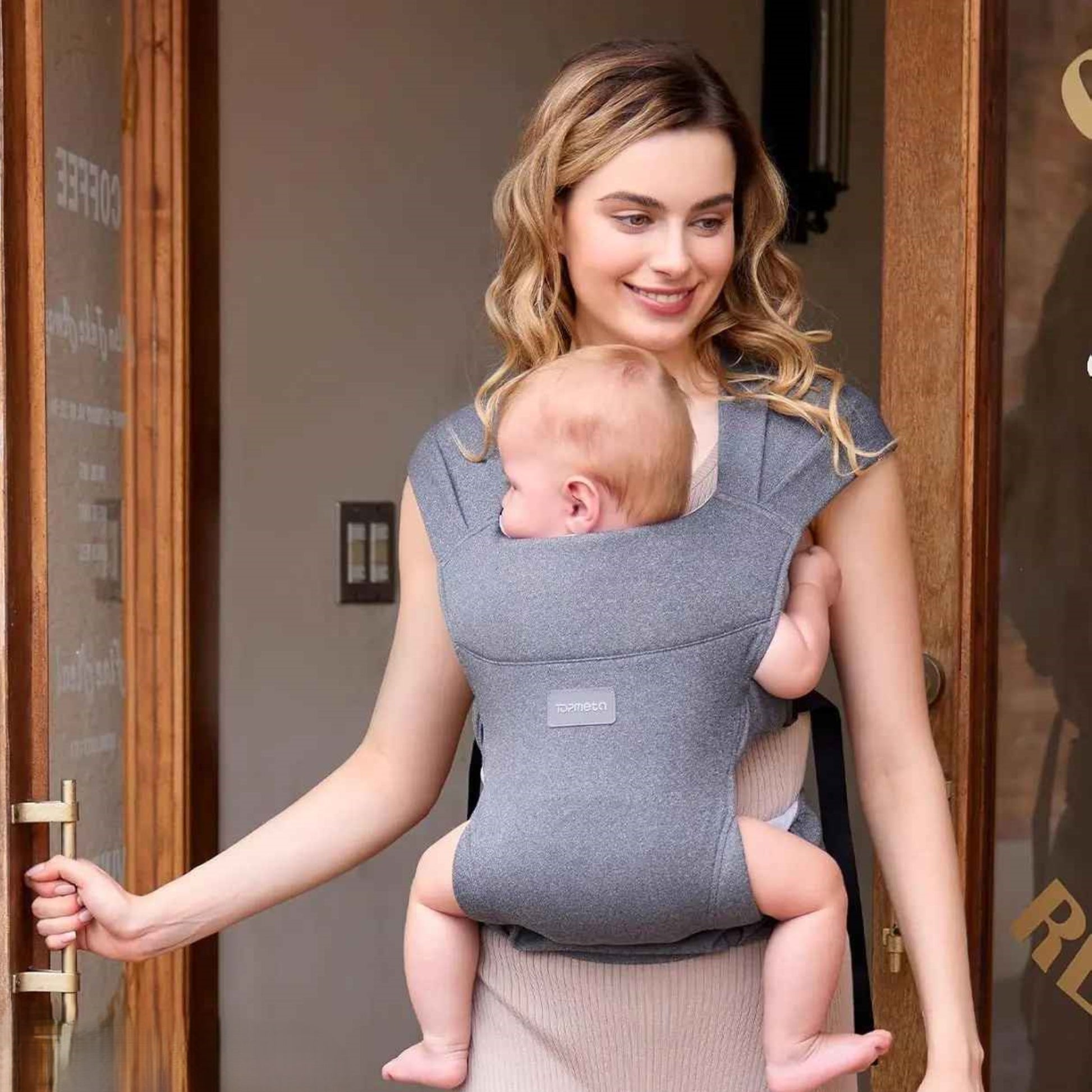 porte bebe dorsaux Meĩ-Taĩ  confortable