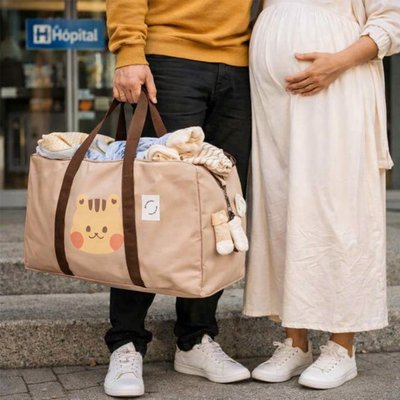 Notre sac de naissance bébé peur contenir tous les essentiels de maman et bébé pour la naissance