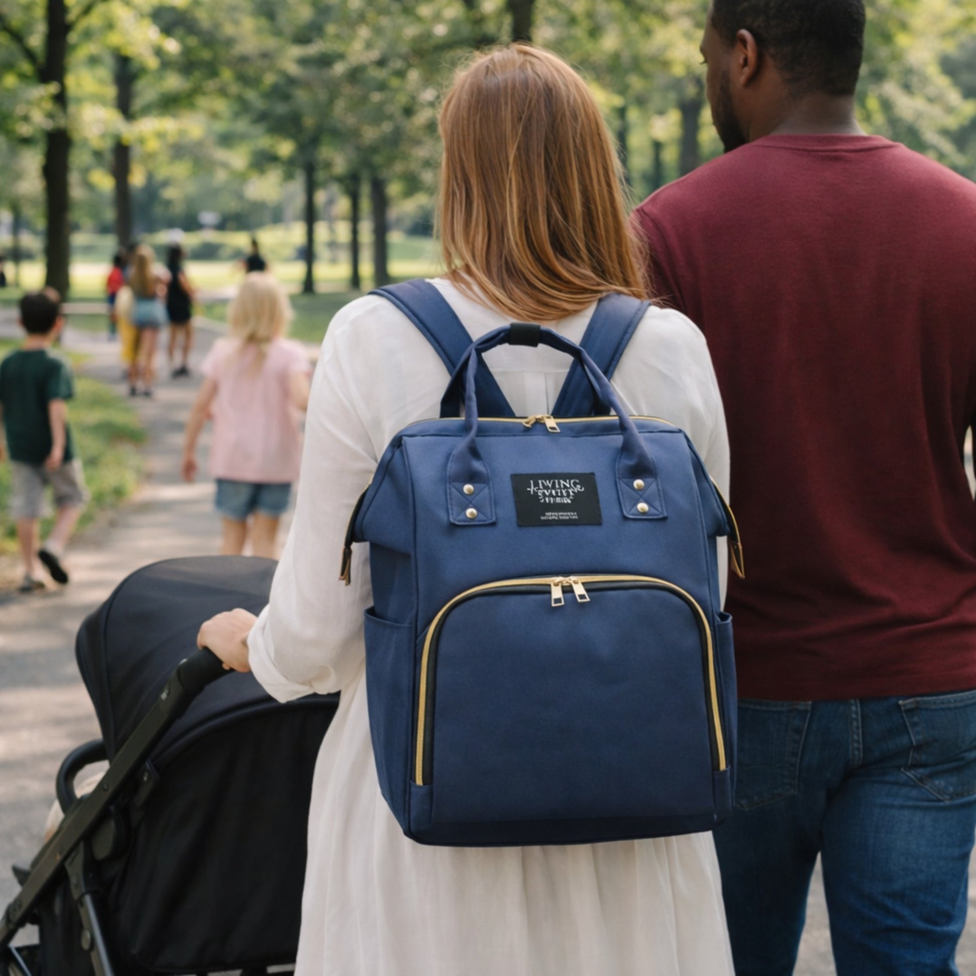 promenade parc essentiels dans sac a dos bebe Complice du Quotidien