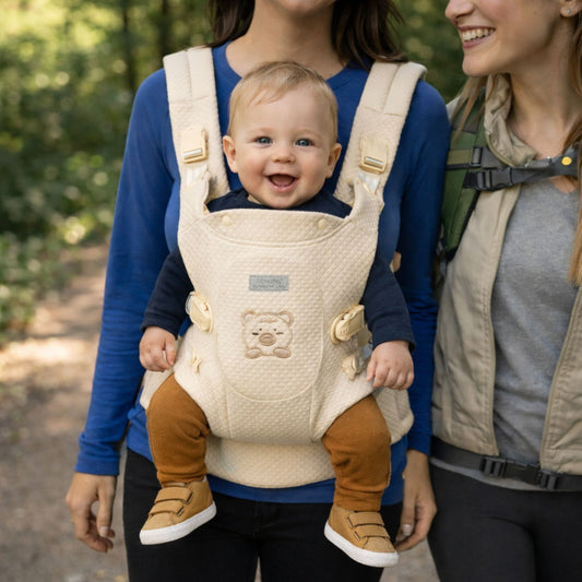 porte bebe dorsal randonnee en forêt entre amies