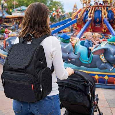 Peu importe la sortie votre sac a dos bebe est l'indispensable