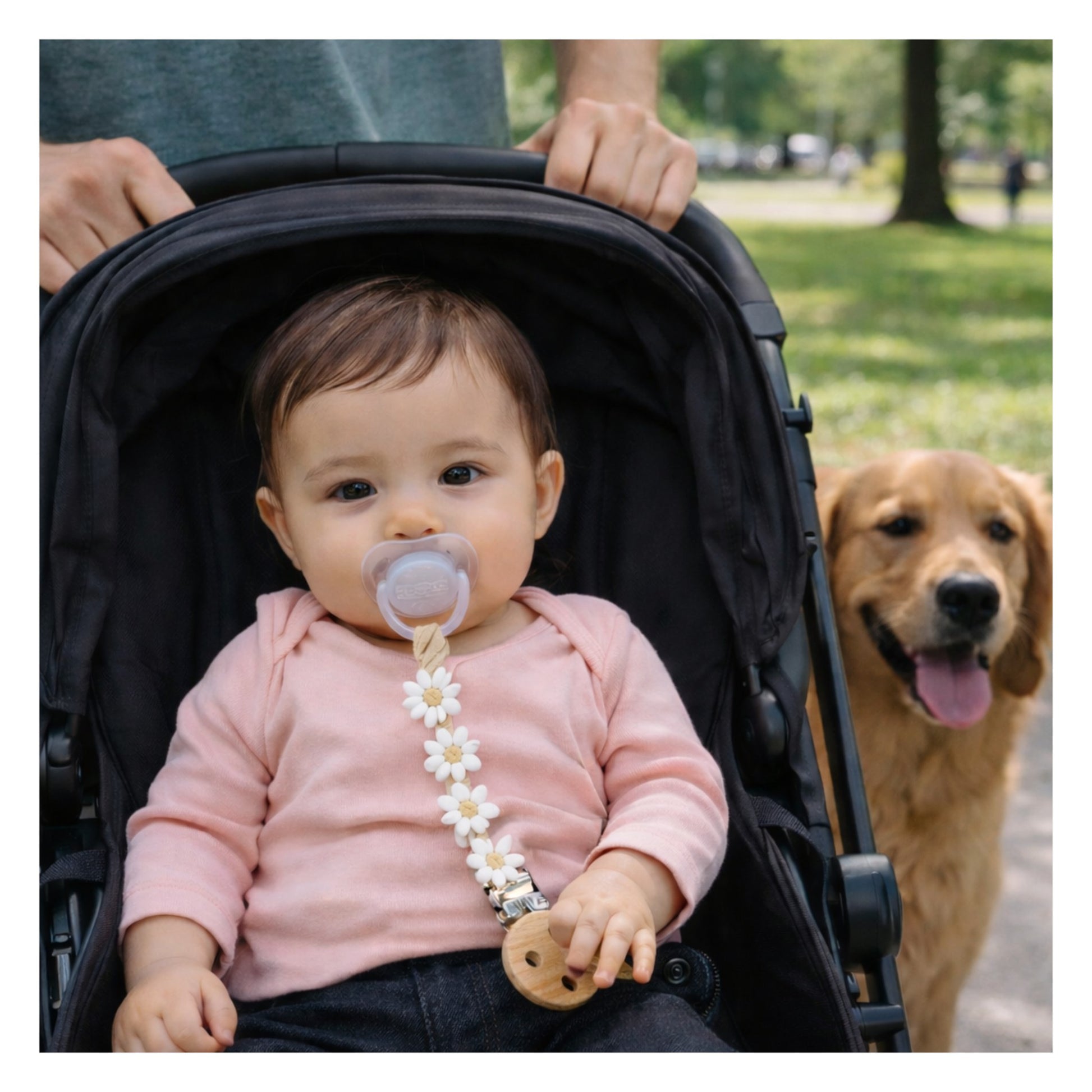 La sucette demeure en sécurité avec votre attache tétine